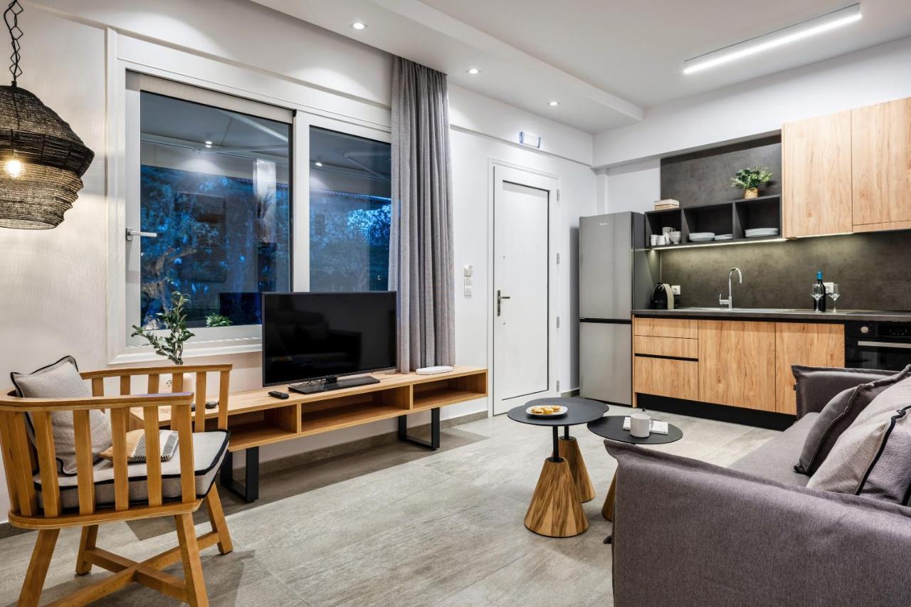 Coel Luxury Suites By Rentalspro Services - Potidea Halkidiki Nea Poteidaia Bagian luar foto