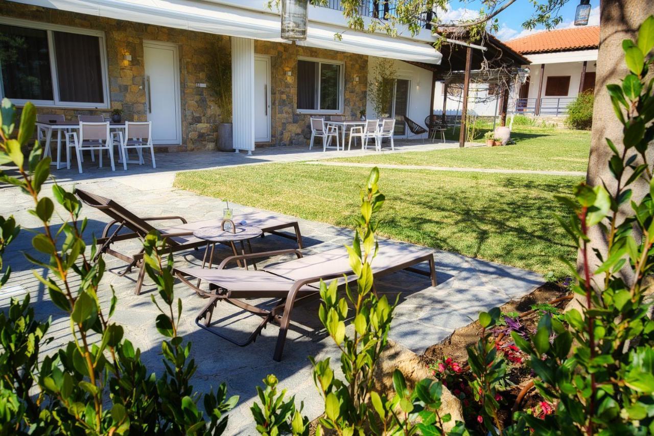 Coel Luxury Suites By Rentalspro Services - Potidea Halkidiki Nea Poteidaia Bagian luar foto