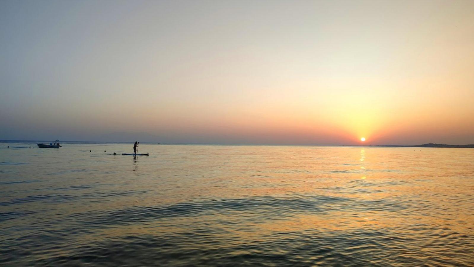 Coel Luxury Suites By Rentalspro Services - Potidea Halkidiki Nea Poteidaia Bagian luar foto